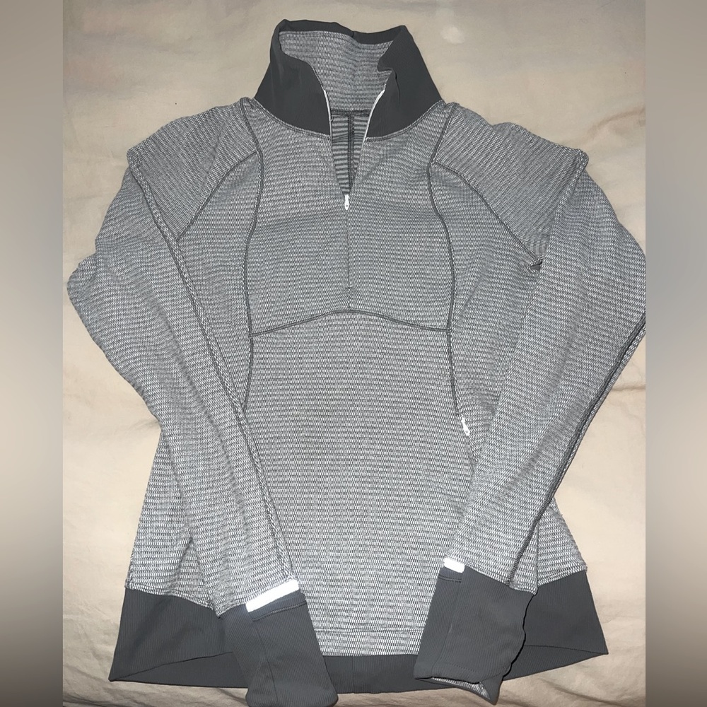 Lululemon grey quarter zip